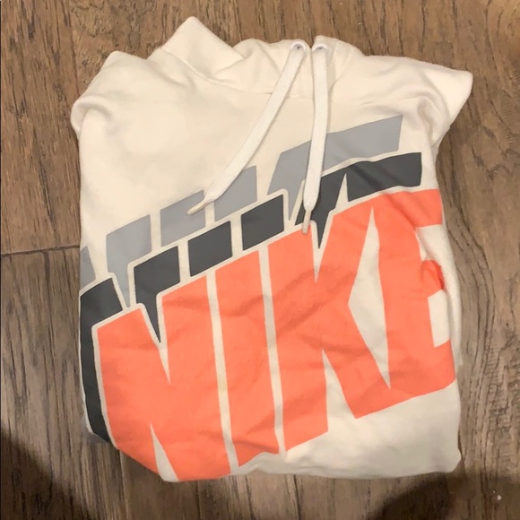 Nike sweater - Picture 1 of 2